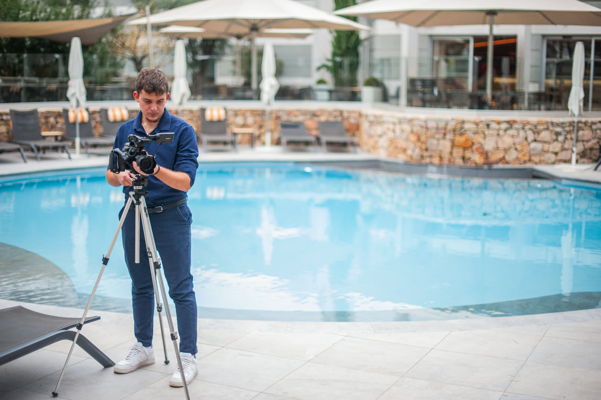 Louis CAPUS en tournage avec sa caméra