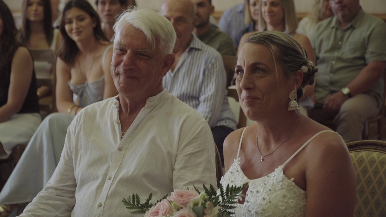 Mélanie et Guy pendant leur cérémonie de mariage, film de CAPUS Production
